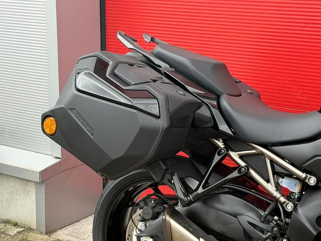 suzuki - gsx-s-1000-gt