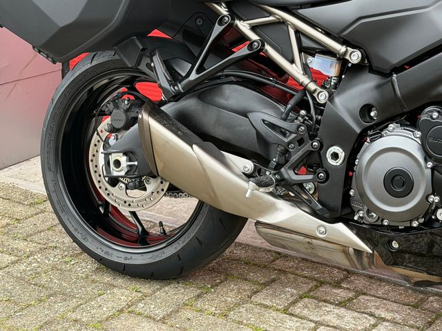 suzuki - gsx-s-1000-gt