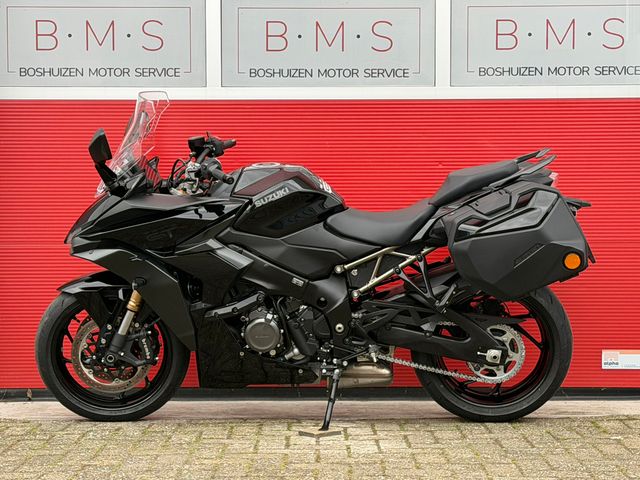 suzuki - gsx-s-1000-gt