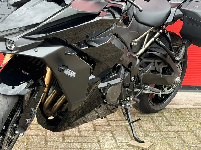 suzuki - gsx-s-1000-gt