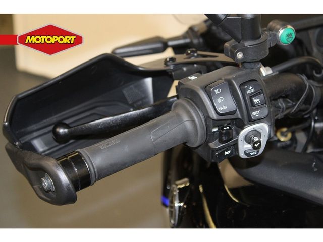 yamaha - tracer-9-gt--