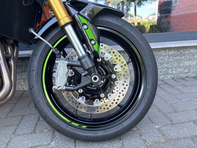 kawasaki - z900-se