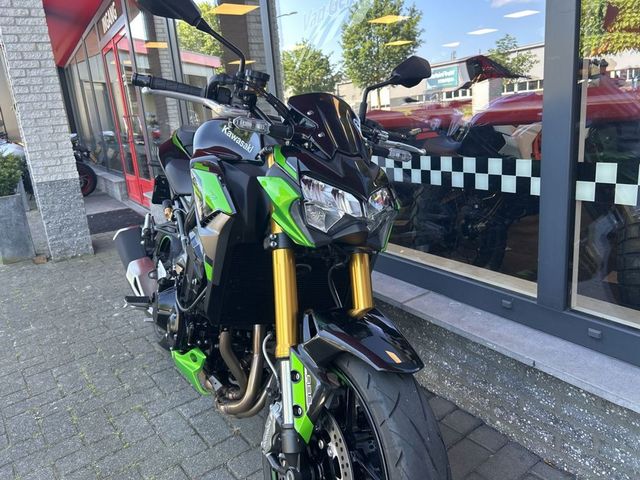 kawasaki - z900-se
