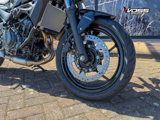 kawasaki - z-500