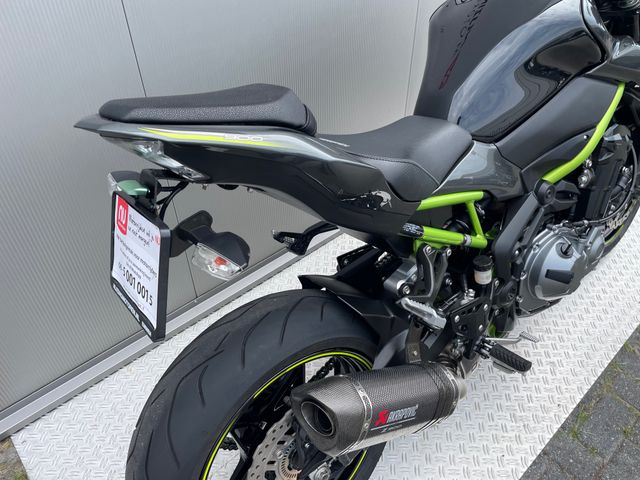kawasaki - z900