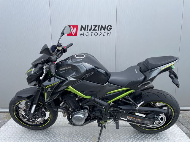 kawasaki - z900