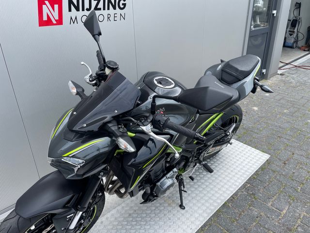 kawasaki - z900