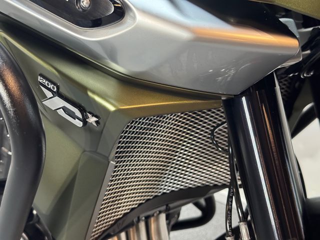 triumph - tiger-1200-xcx