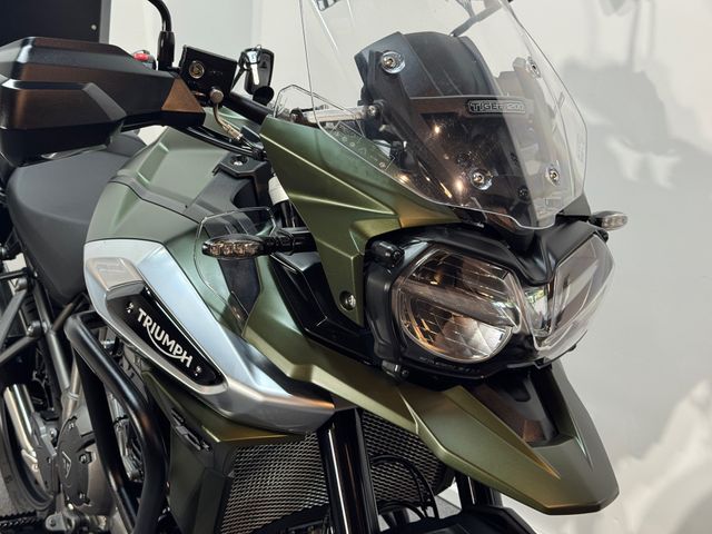 triumph - tiger-1200-xcx
