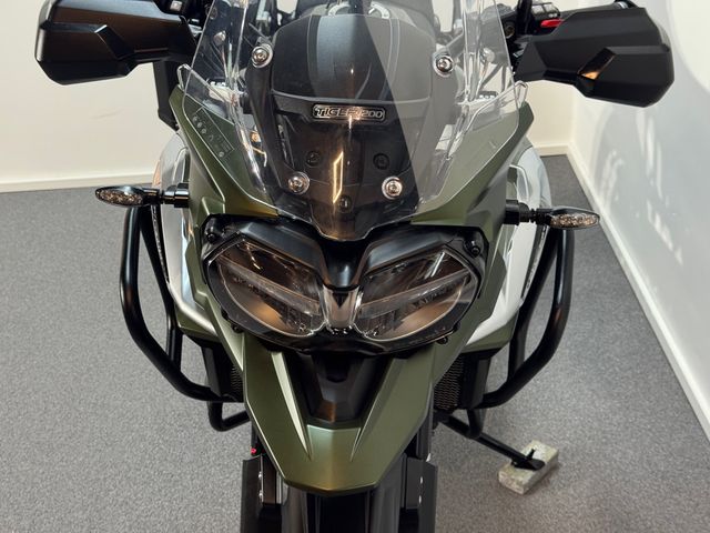 triumph - tiger-1200-xcx