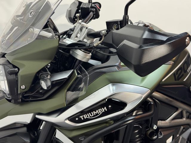 triumph - tiger-1200-xcx