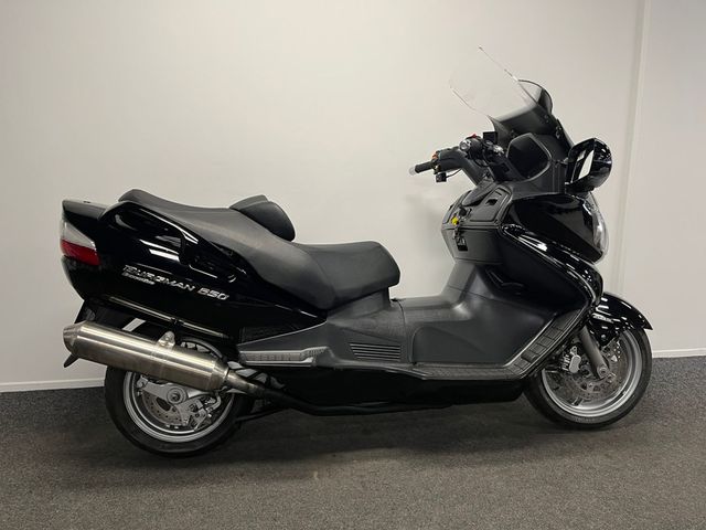 suzuki - an-650-burgman-abs-executive