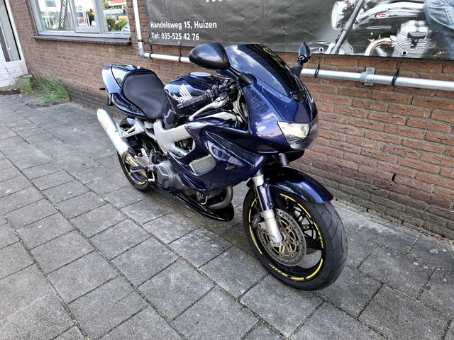 honda - vtr-1000-f-firestorm