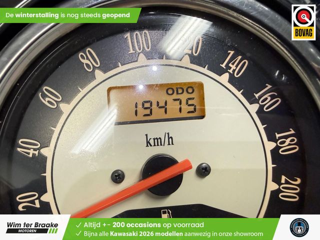 kawasaki - vn-900-classic