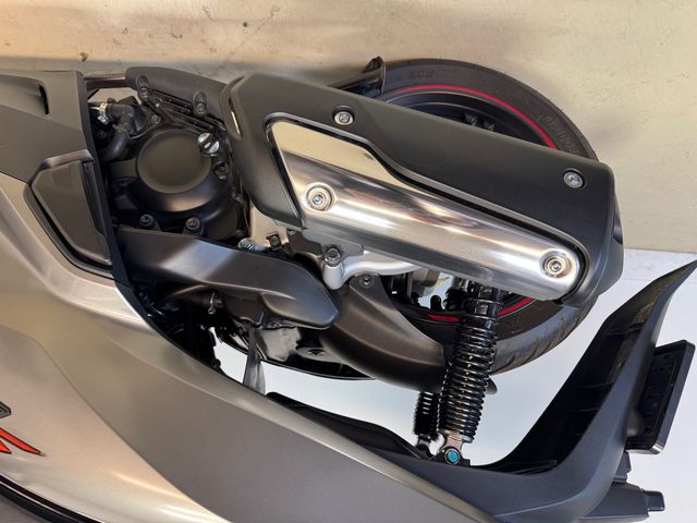 honda - sh-300i---abs