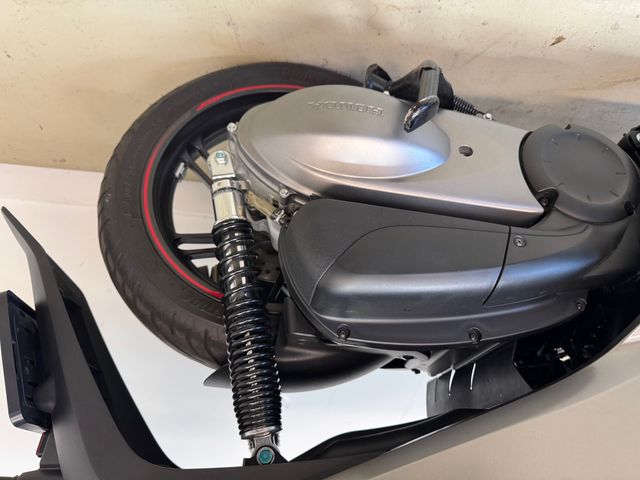 honda - sh-300i---abs