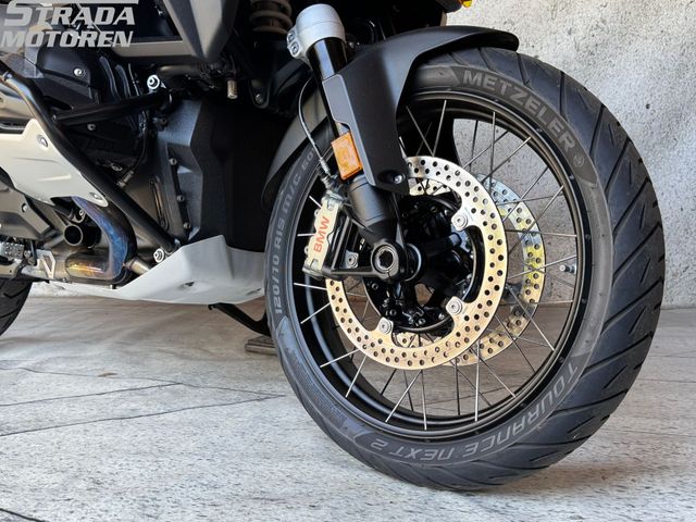 bmw - r-1300-gs-adventure-triple-black