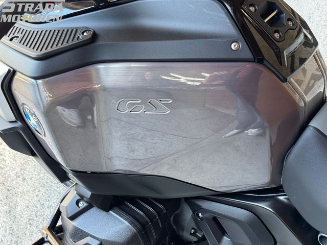 bmw - r-1300-gs-adventure-triple-black
