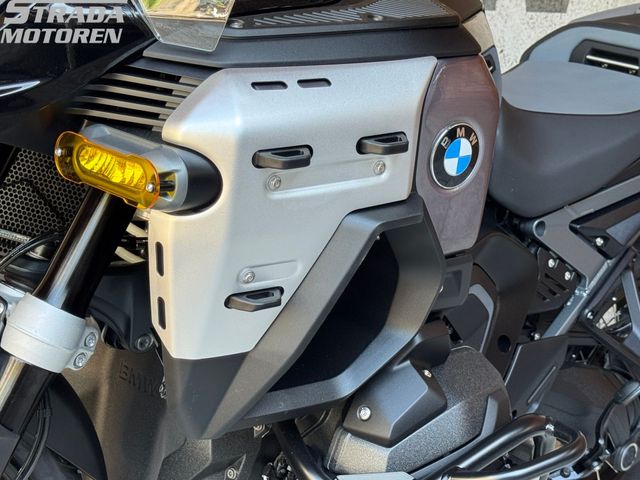 bmw - r-1300-gs-adventure-triple-black