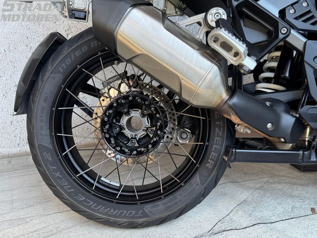 bmw - r-1300-gs-adventure-triple-black
