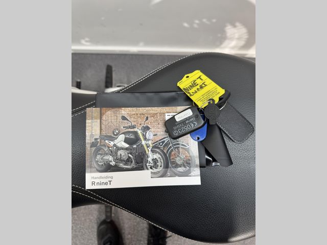 bmw - r-nine-t