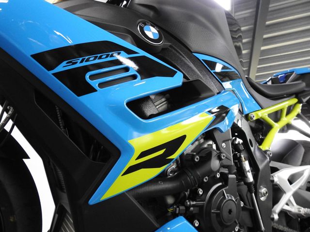 bmw - s-1000-r