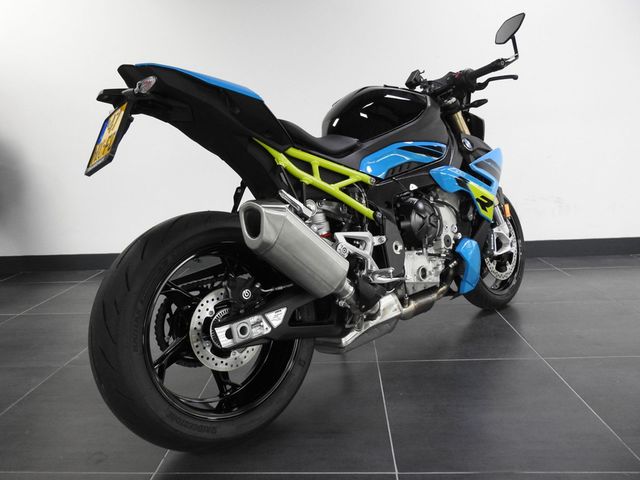 bmw - s-1000-r