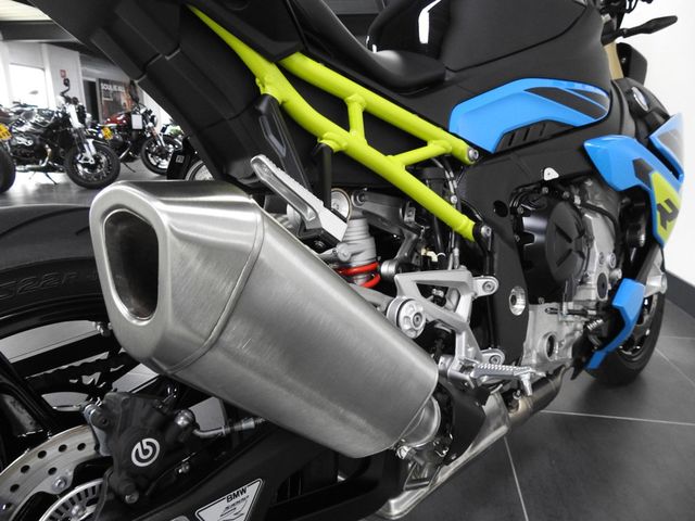 bmw - s-1000-r