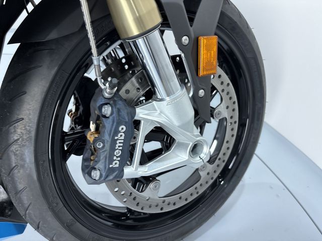 bmw - s-1000-r