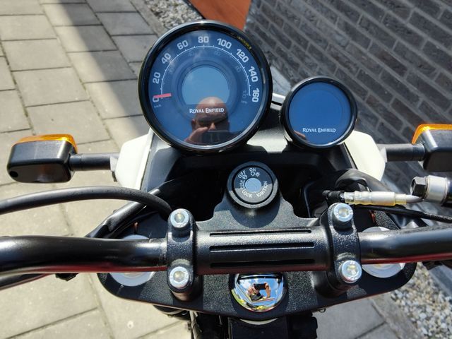 royal-enfield - scram-411