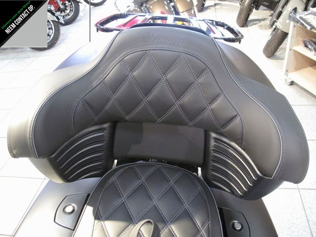 indian - pursuit-dark-horse