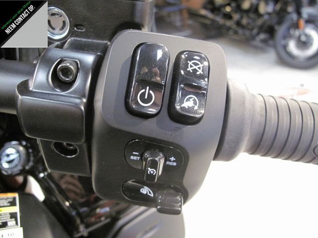 indian - pursuit-dark-horse