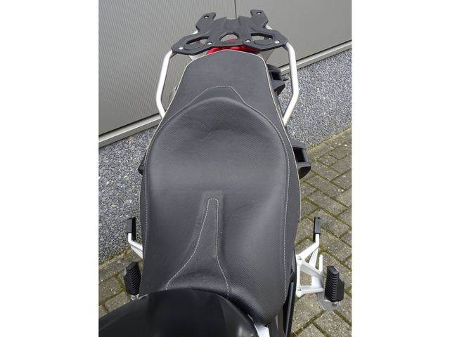 bmw - f-750-gs