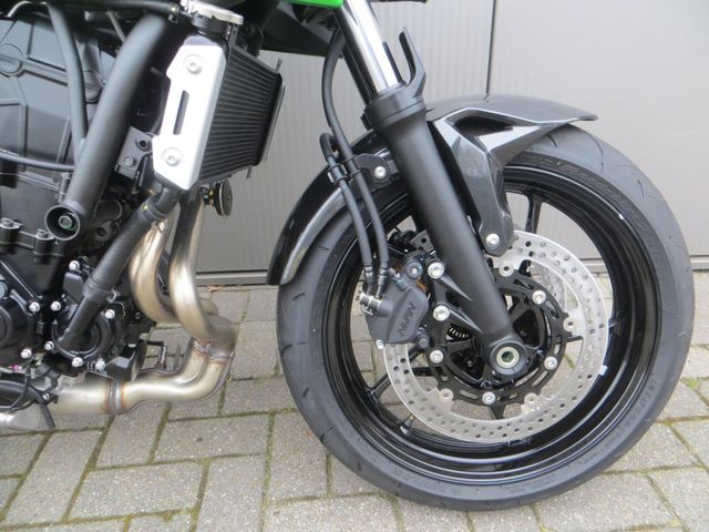 kawasaki - z650-s