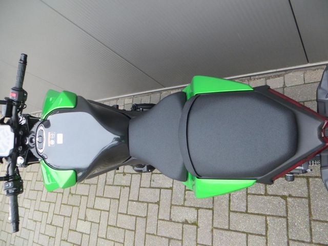 kawasaki - z650-s