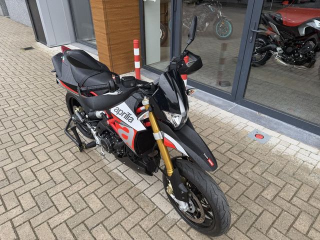 aprilia - dorsoduro-900