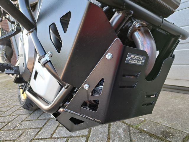 suzuki - v-strom-1050-xta