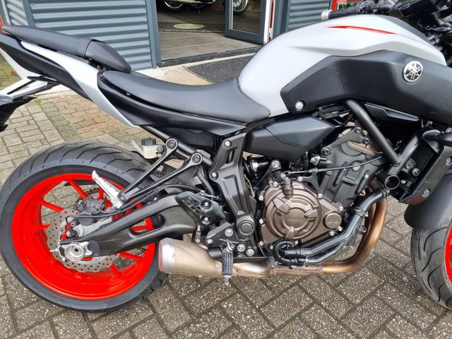 yamaha - mt-07-abs