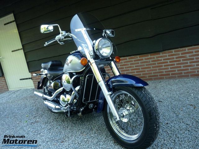 kawasaki - vn-800-classic