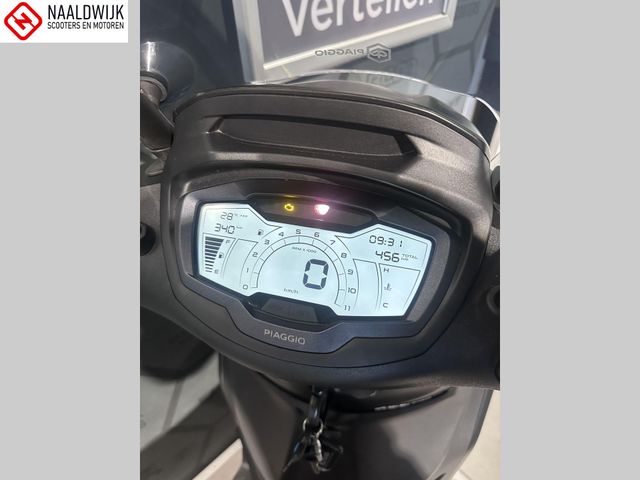 piaggio - beverly-400