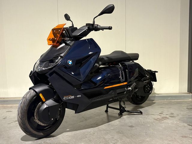 bmw - ce-04
