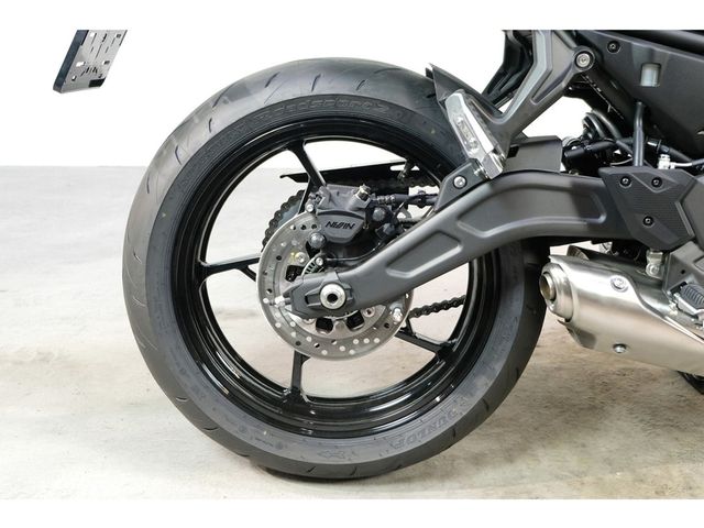 kawasaki - z650-s