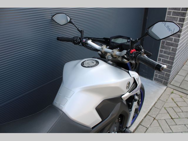 yamaha - mt-09-street-rally-abs