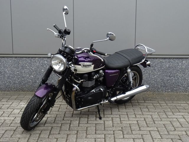 triumph - bonneville