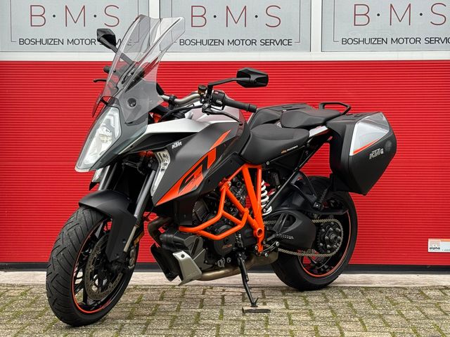 ktm - 1290-super-duke-gt