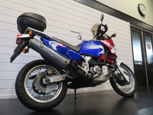 honda - xrv-750-africa-twin