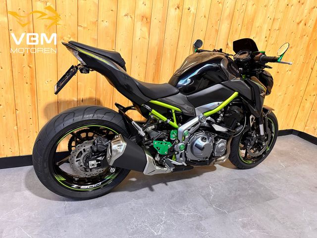 kawasaki - z900