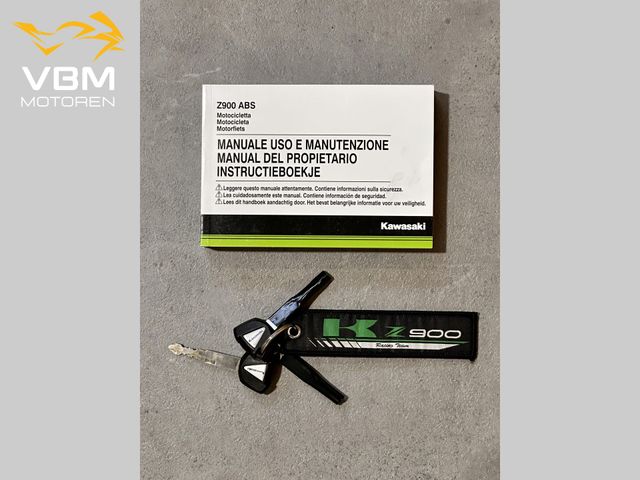 kawasaki - z900
