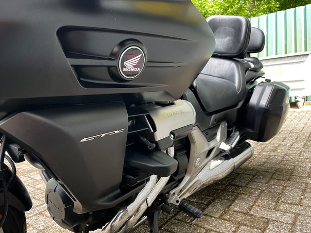 honda - ctx-1300