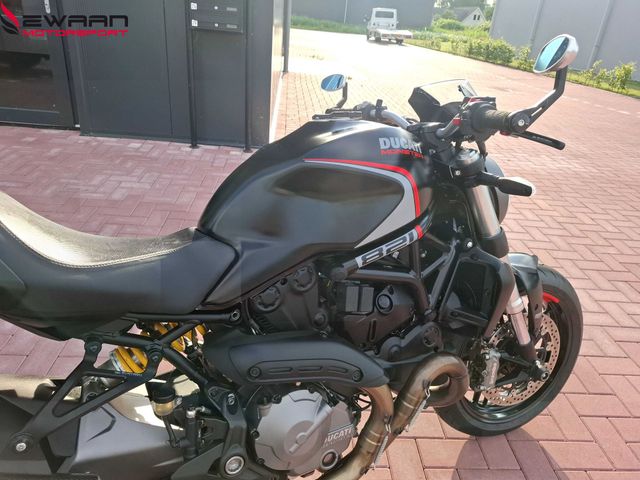 ducati - monster-821
